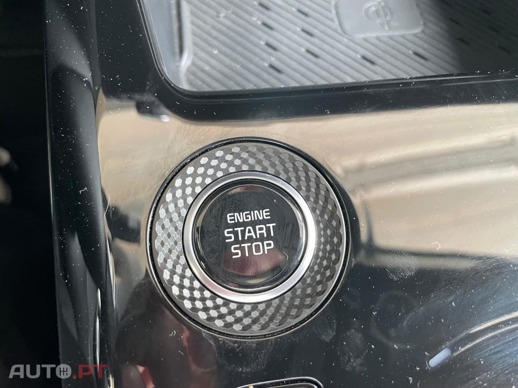 Kia Niro 1.6 GDi HEV Tech