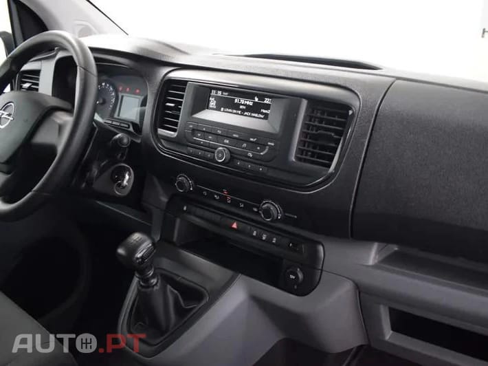 Opel Vivaro 1.5 CDTi L2H1 Essentia