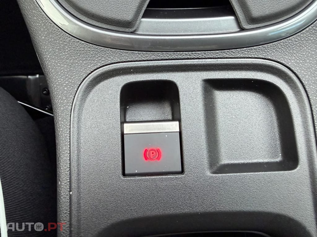 Fiat 600 1.2 Hybrid Icon