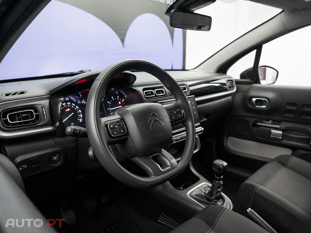 Citroen C3 1.5 BlueHDi Shine Pack