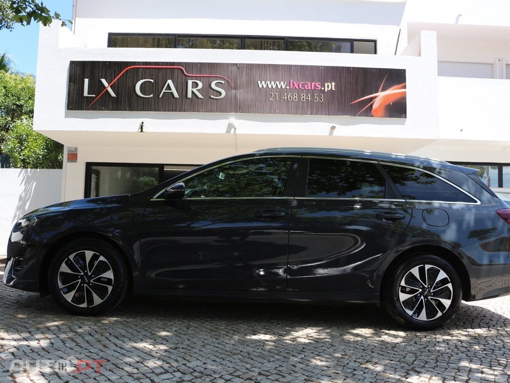 Kia Ceed SW 1.6 GDi PHEV Tech 6DCT