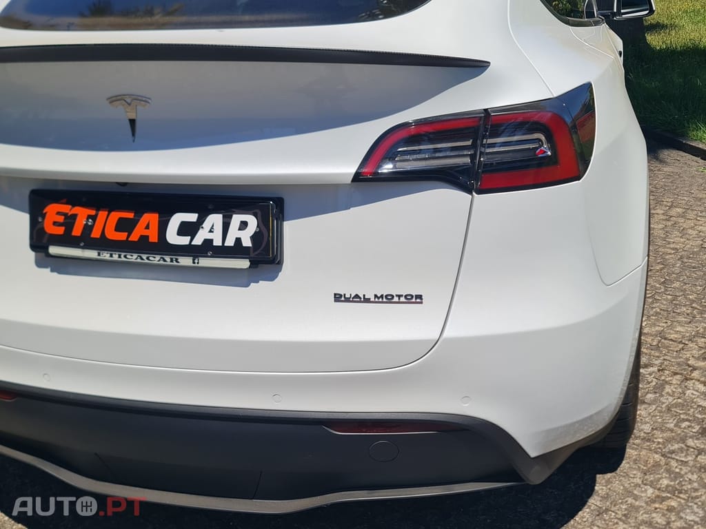Tesla Model Y Performance Tração Integral