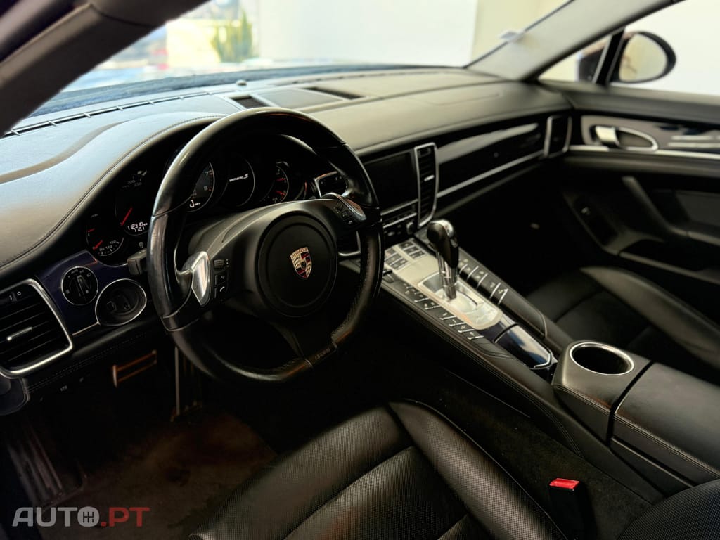 Porsche Panamera S Hybrid