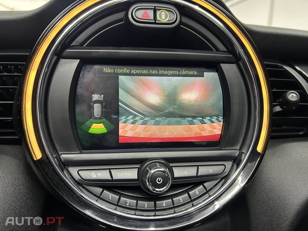 MINI Cooper Cooper SE