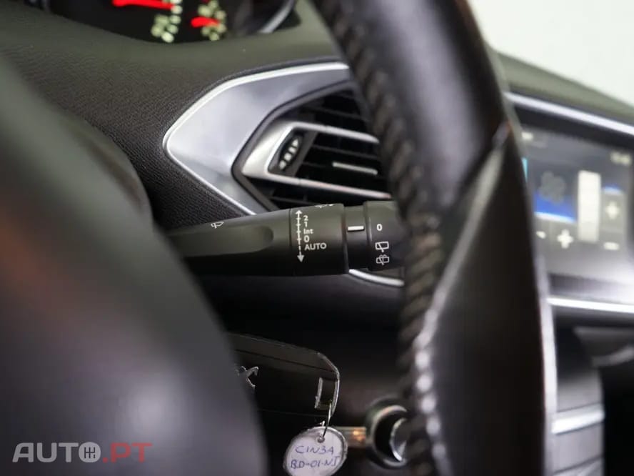 Peugeot 308 SW 1.6 BlueHDi Style