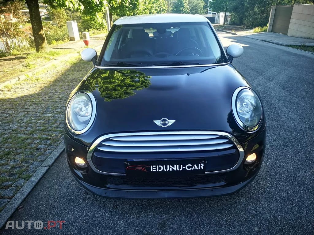 MINI One Cooper D Auto