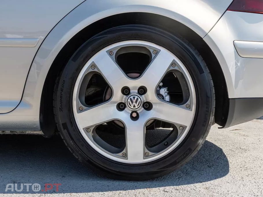 Volkswagen Golf 1.9 TDi Highline