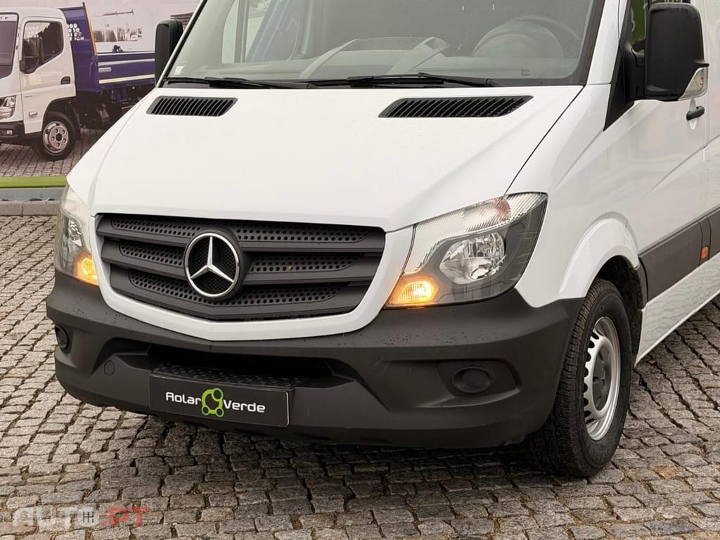 Mercedes-Benz Sprinter 316 CDI  L4 H2