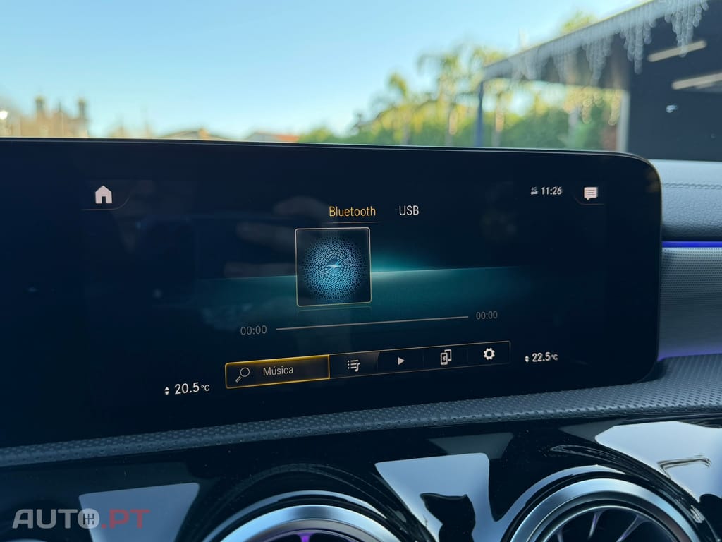 Mercedes-Benz CLA 250 e Shooting Brake AMG Line