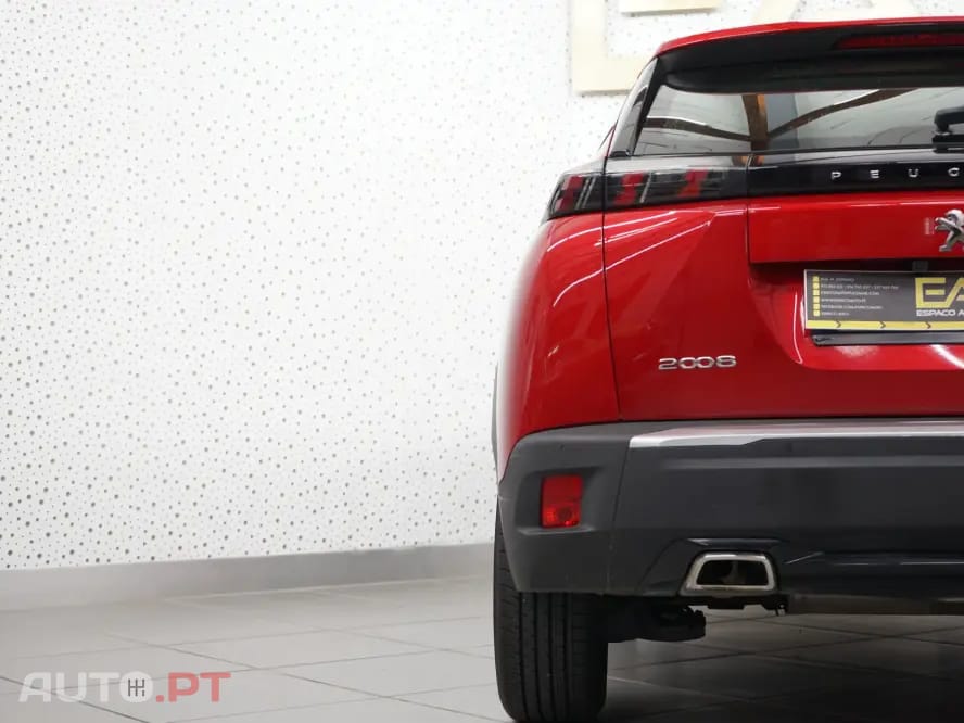 Peugeot 2008 1.2 PureTech Allure Pack