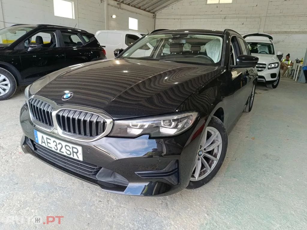 BMW 318 d Touring Essence