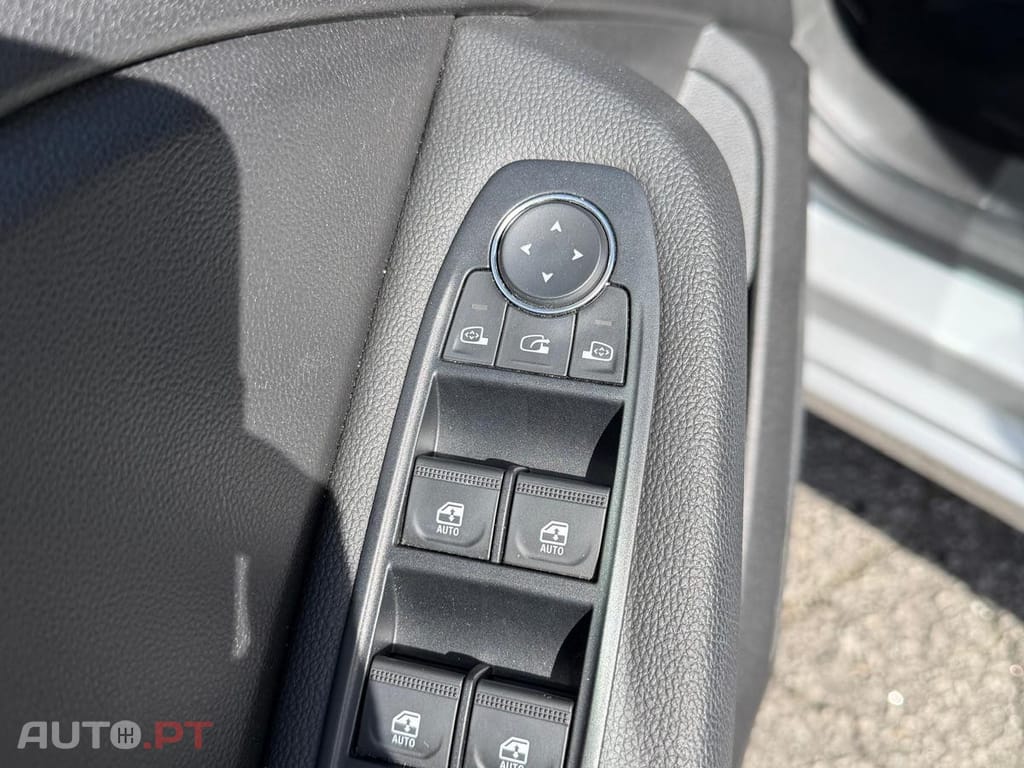 Renault Clio 1.0 TCe Evolution Bi-Fuel