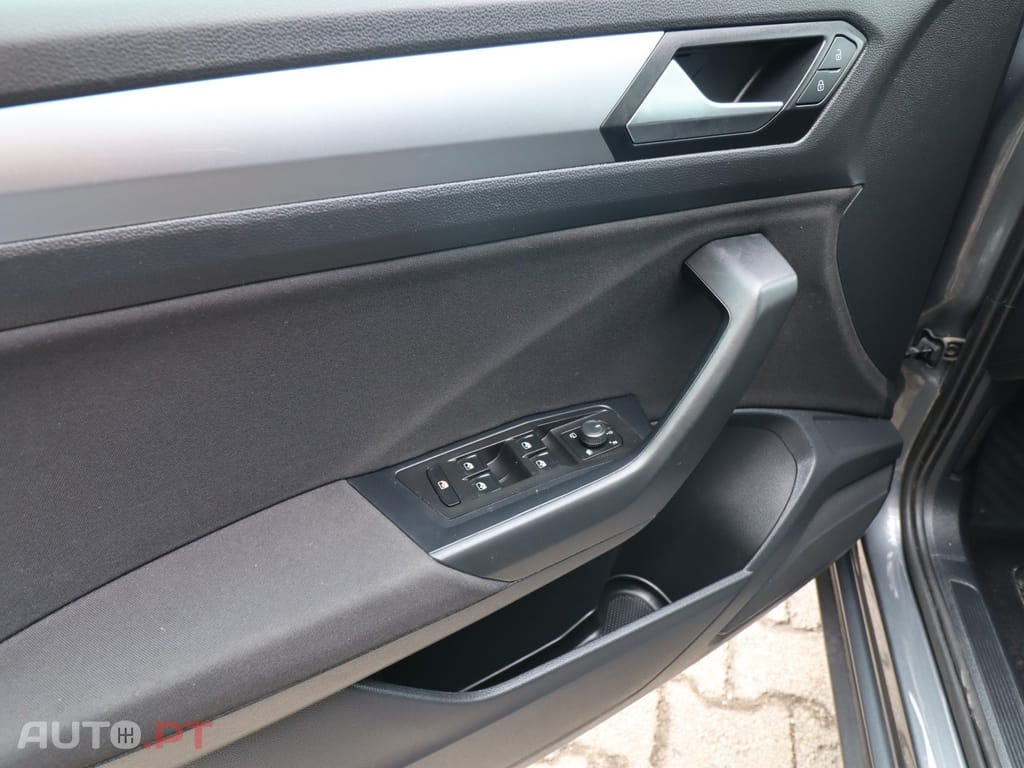 Volkswagen T-Roc 1.0 TSI Style