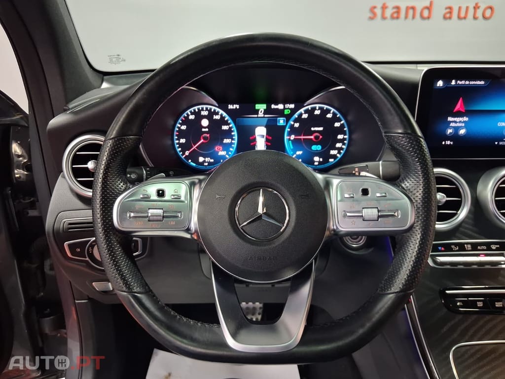 Mercedes-Benz GLC 300 de 4MATIC AMG Line