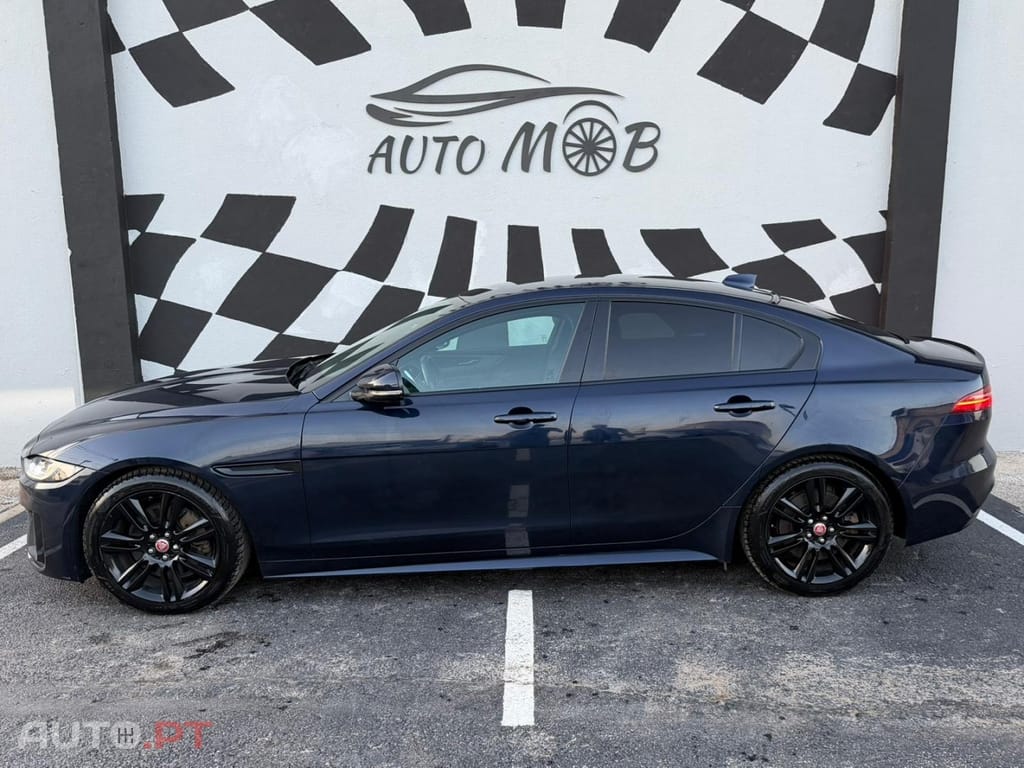 Jaguar XE 2.0 D R-Dynamic S