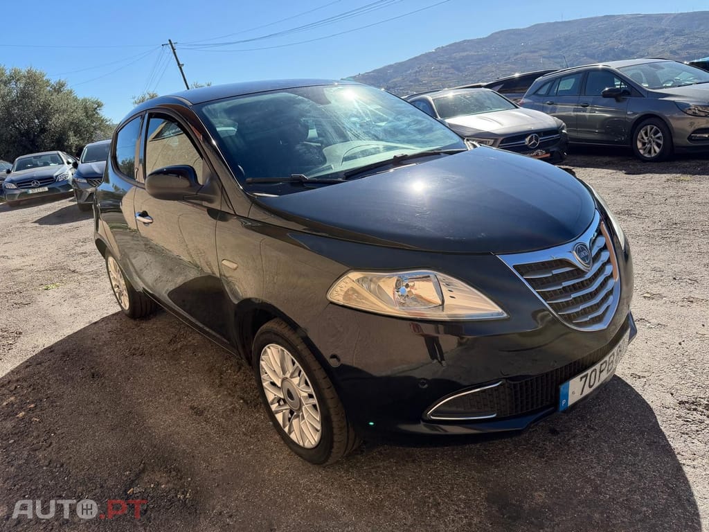 Lancia Ypsilon 0.9 TwinAir S&S Gold MTA