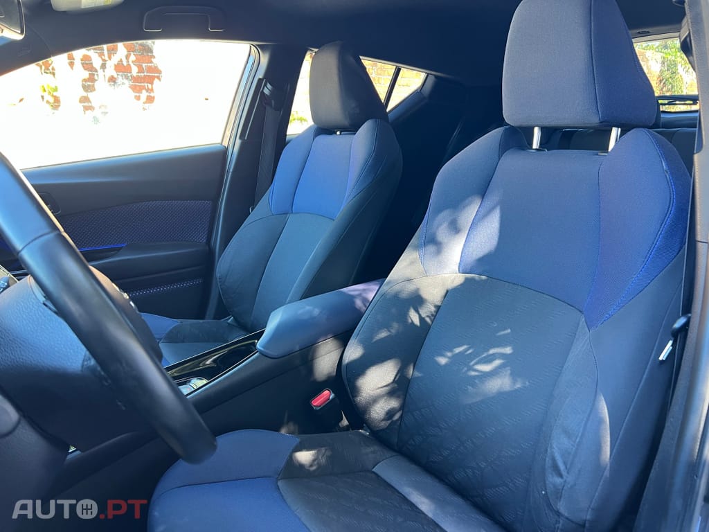 Toyota C-HR 1.8 HSD Exclusive