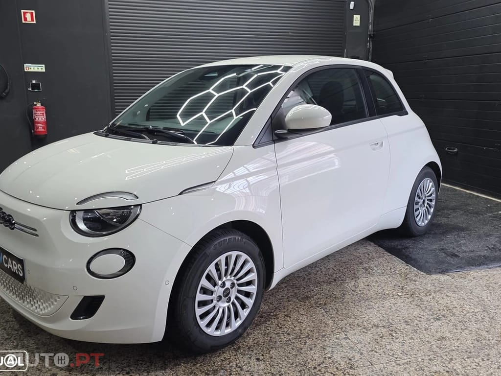 Fiat 500e 42 kWh Icon