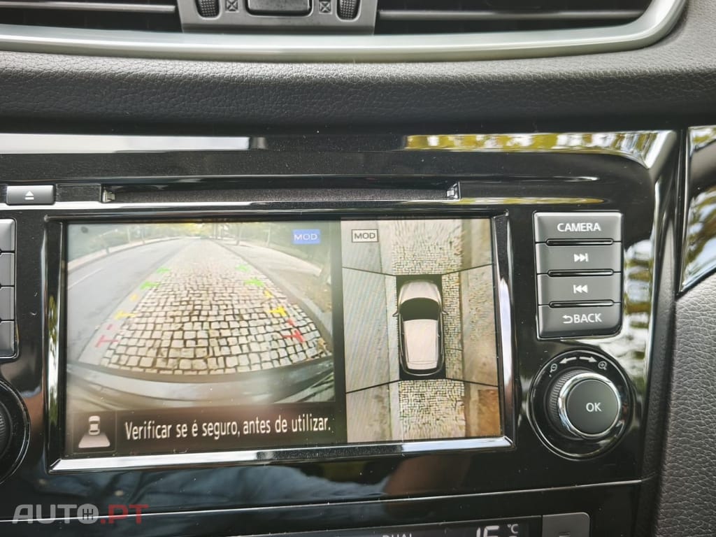 Nissan Qashqai 1.3 DIG-T N-Connecta J18 Led