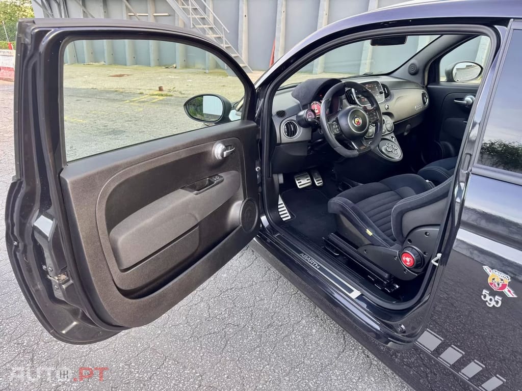 Abarth 595 1.4 T-Jet Competizione MTA