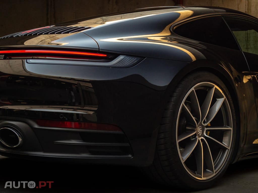 Porsche 992 Carrera 4S PDK