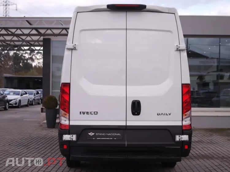 Iveco Daily 2.3 35C16 3000 CD