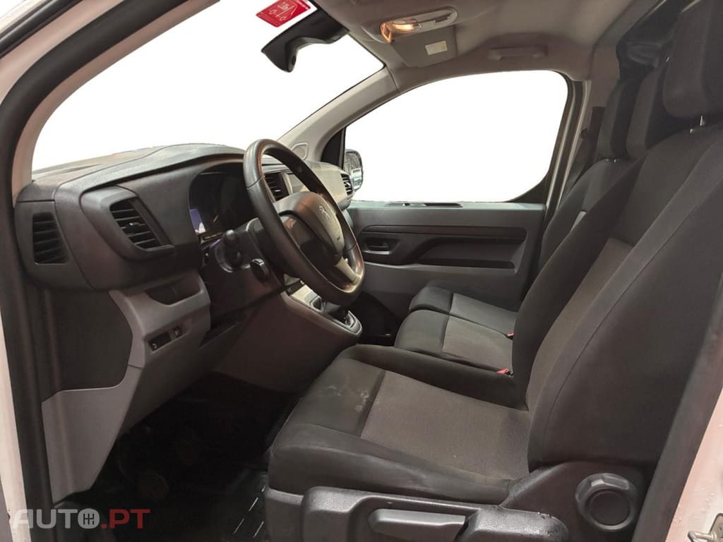 Peugeot Expert 2.0 BlueHDi Standard Premium