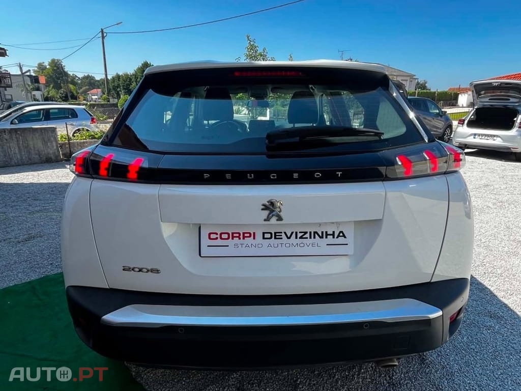 Peugeot 2008 1.5 BlueHDi Allure
