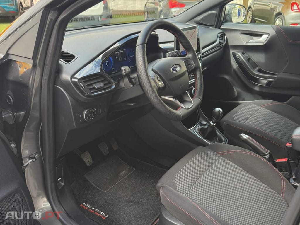 Ford Puma 1.0 EcoBoost MHEV ST-Line