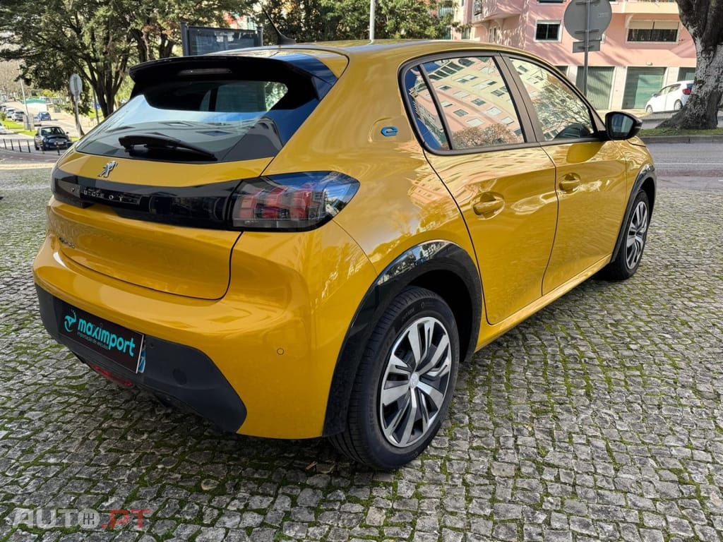 Peugeot E-208 50 kWh Active Pack