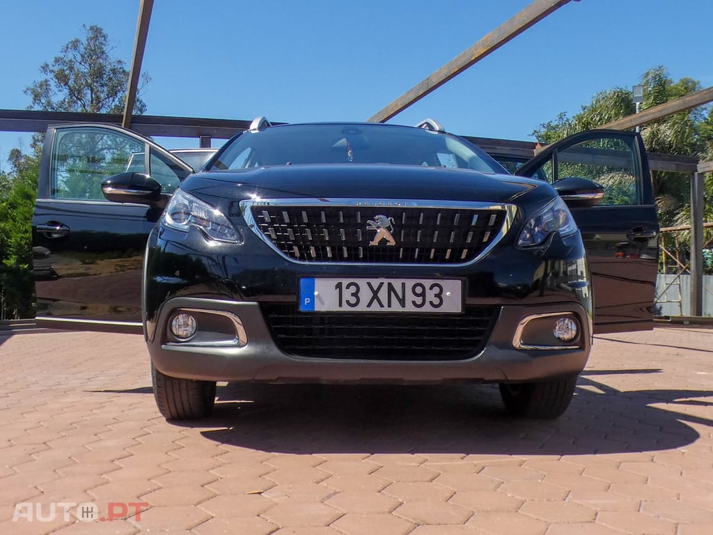 Peugeot 2008 1.5 BlueHDi Style
