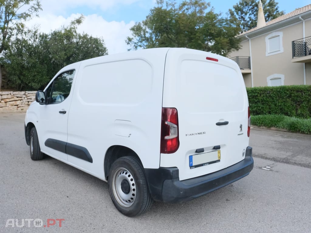 Peugeot Partner 1.6 BlueHDi L1 Asphalt