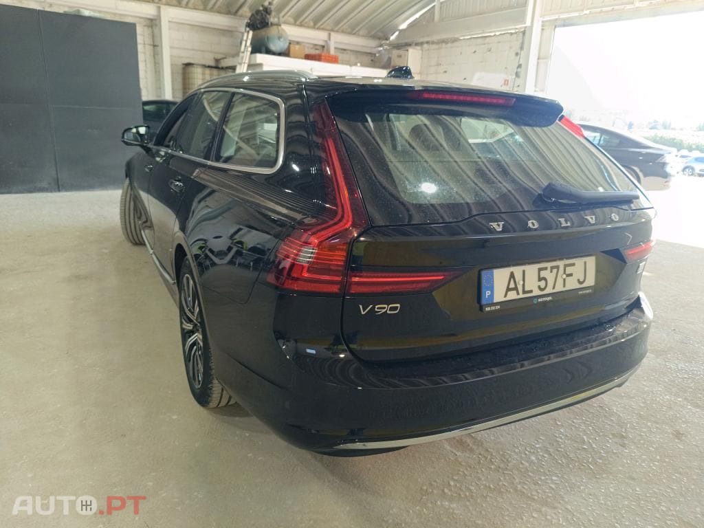 Volvo V90 2.0 T6 PHEV Inscription Expression AWD