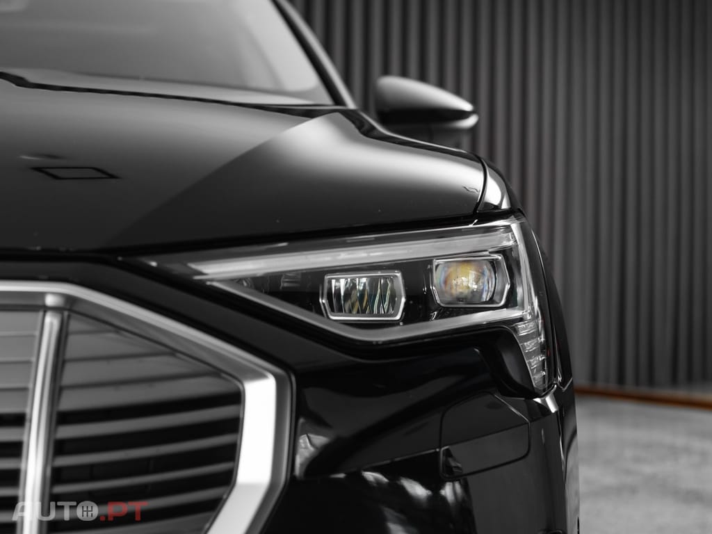 Audi E-Tron 50 quattro
