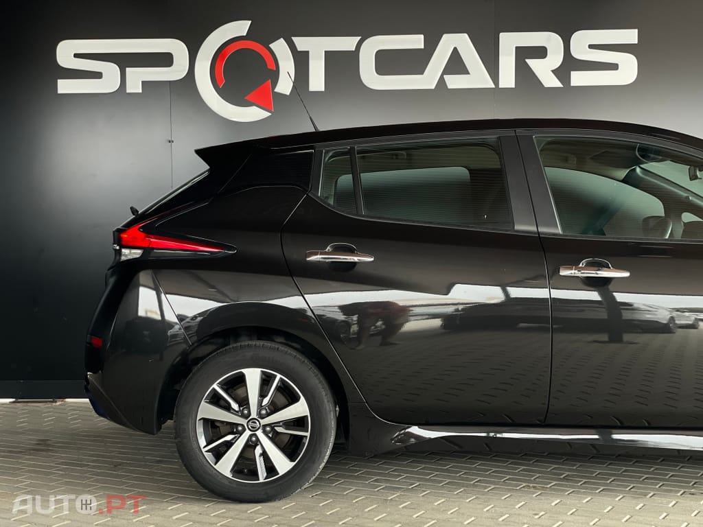 Nissan Leaf Acenta