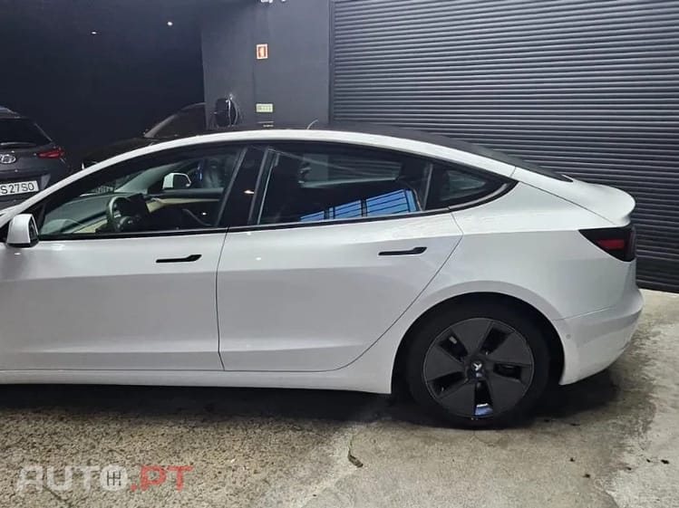 Tesla Model 3 Long Range AWD Dual Motor