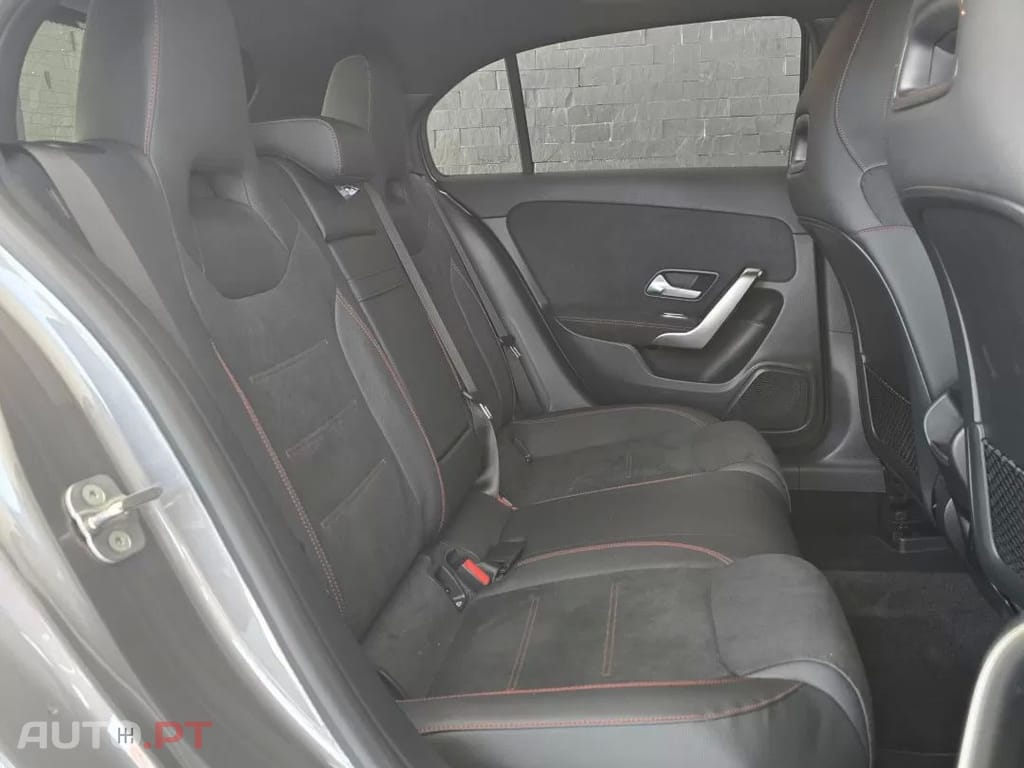 Mercedes-Benz A 180 180 d AMG