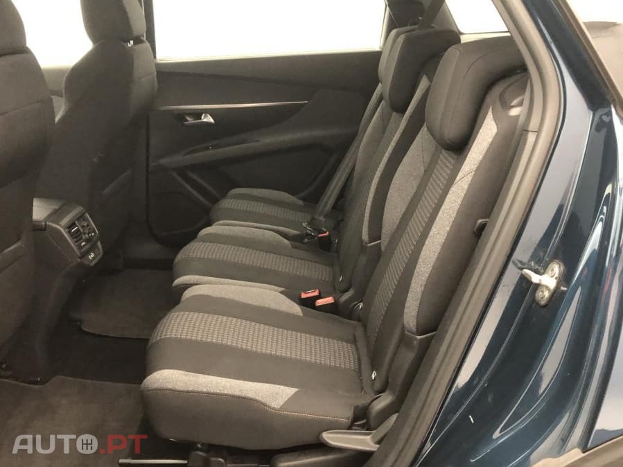 Peugeot 5008 1.5 BlueHDi Active Pack EAT8