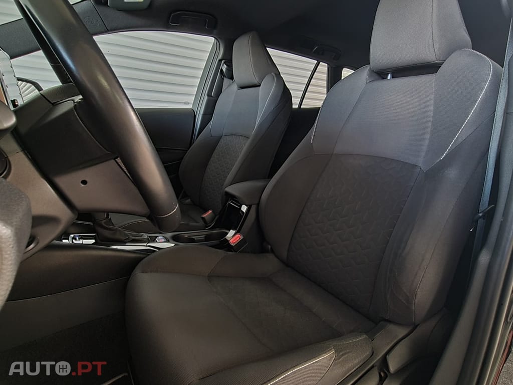 Toyota Corolla Touring Sports 1.8 Hybrid Comfort+P.Sport