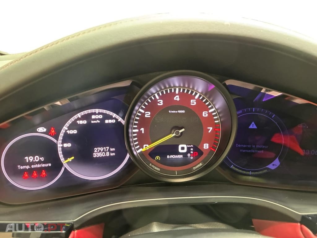 Porsche Cayenne E-Hybrid Triptronic V6