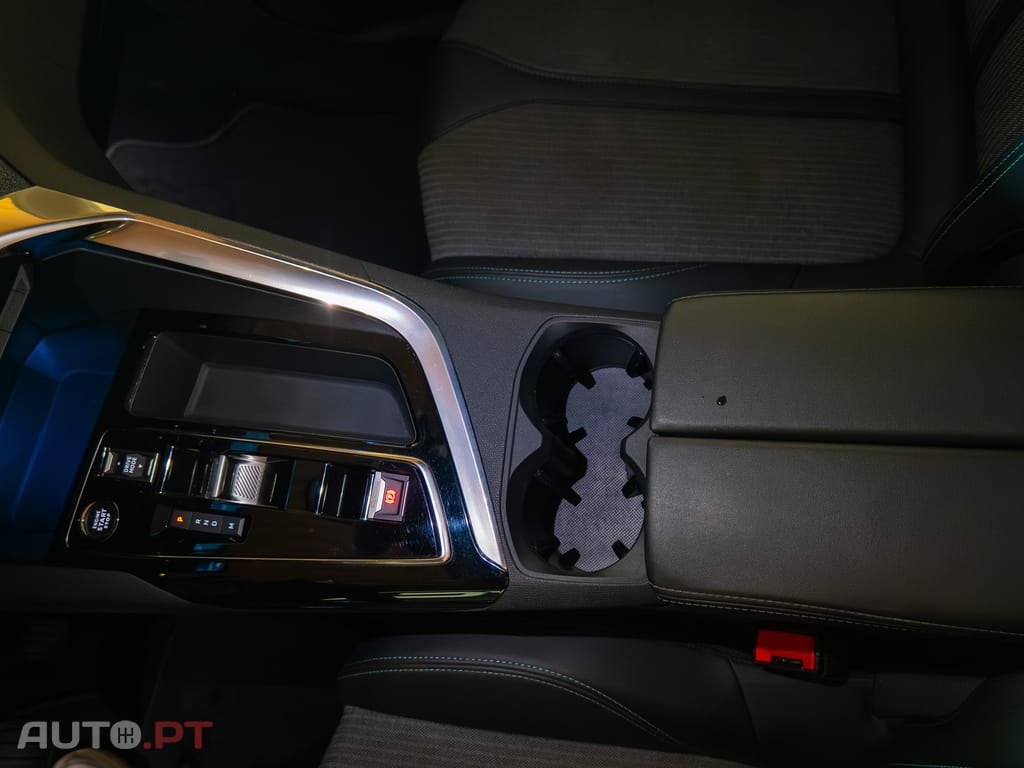 Peugeot 5008 1.2 PureTech Allure Pack EAT8