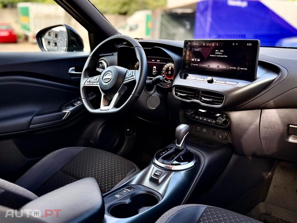 Nissan Juke 1.0 DIG-T N-Connecta DCT