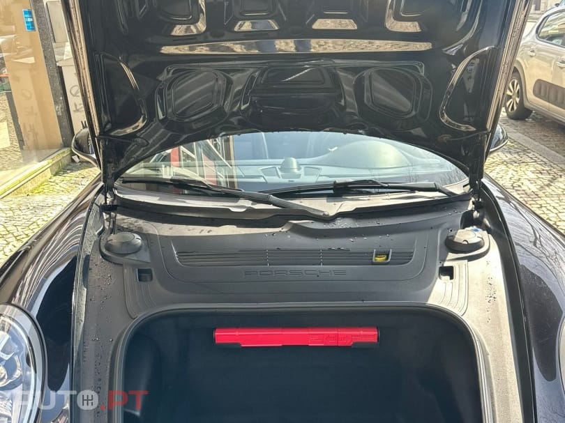 Porsche 911 Carrera 4 S PDK