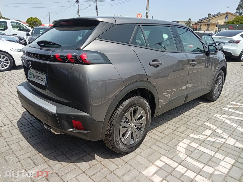 Peugeot 2008 1.2 PureTech Active Pack
