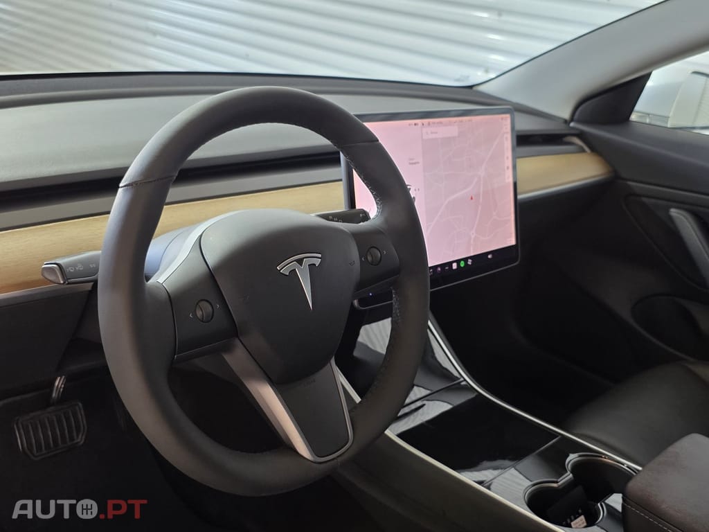 Tesla Model 3 Long Range Tração Integral