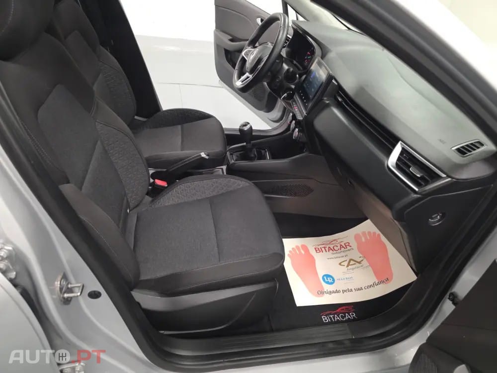 Renault Clio 1.0 TCe Evolution — fotografia 71