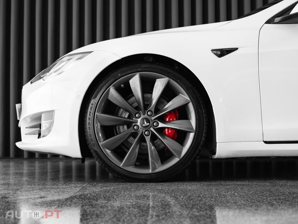 Tesla Model S 100 kWh Long Range AWD