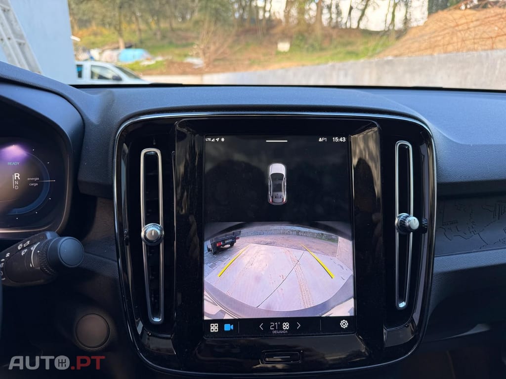 Volvo C40 Recharge Core