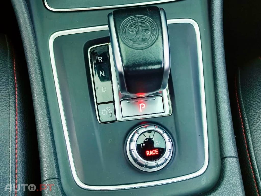 Mercedes-Benz A 45 AMG AMG 4Matic Speedshift 7G-DCT