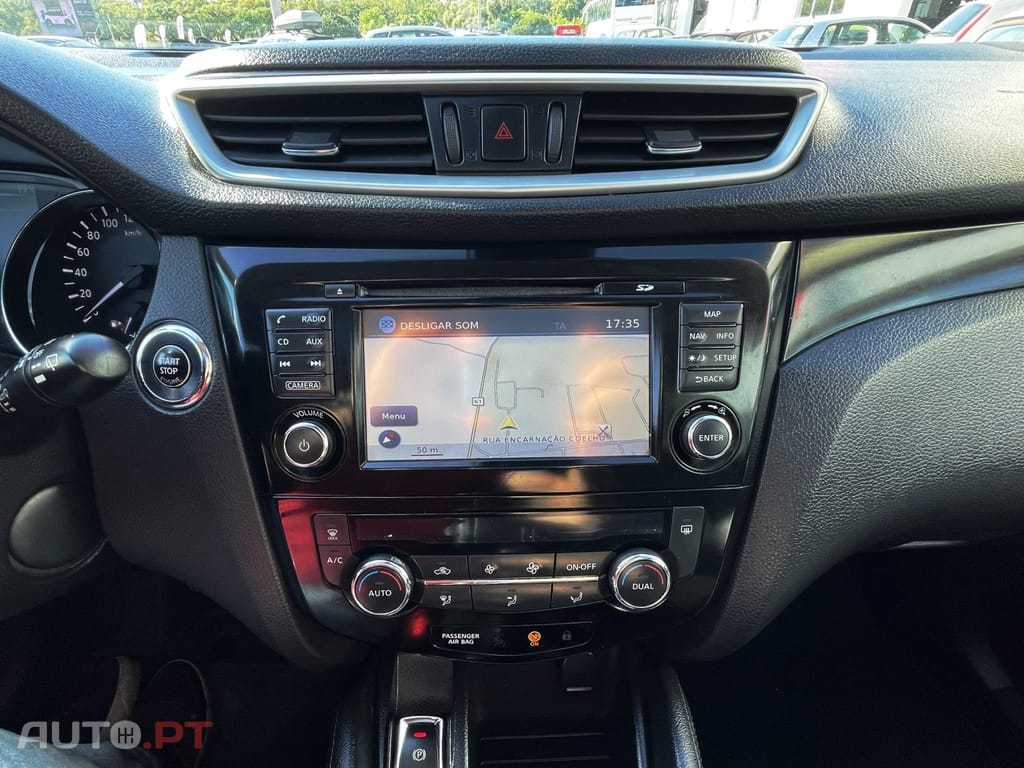 Nissan Qashqai 1.5 dCi Tekna Premium A+C